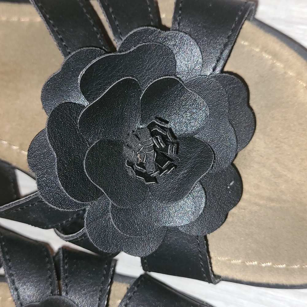 RIALTO SANDALS - Picture 6 of 7